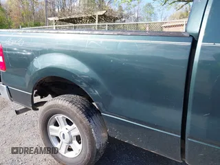2004 Ford F-150 XLT with VIN 1FTPX14564NC21701, listed as a IAAI auction lot 41979679 with 358,981 mi miles and . Bid and sale history available at carsss.com. Image 19.