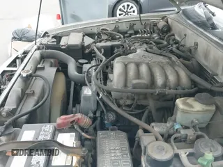 2000 Toyota 4Runner SR5 z VIN JT3HN86R7Y0301227, wystawiony jako IAAI lot #43341483 z przebiegiem 199 379 mil mil oraz . Historia ofert i sprzedaży dostępna na DreamBid. Obrazek 12.