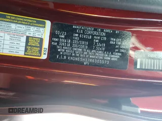 2024 Kia Carnival SX with VIN KNDNE5H37R6305573, listed as a Copart auction lot 70764084 with 23,492 mi miles and Salvage Title. Bid and sale history available at carsss.com. Image 15.