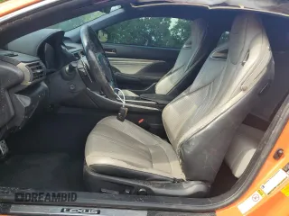 2015 Lexus RC F z VIN JTHHP5BC3F5001530, wystawiony jako Copart lot #56976165 z przebiegiem 104 935 mil mil oraz Szkoda całkowita • Salvage title. Historia ofert i sprzedaży dostępna na DreamBid. Obrazek 7.