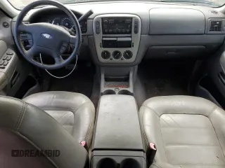 2005 Ford Explorer XLT z VIN 1FMZU63E05UA07368, wystawiony jako Copart lot #59665895 z przebiegiem 149 548 mil mil oraz Szkoda całkowita • Salvage title. Historia ofert i sprzedaży dostępna na DreamBid. Obrazek 8.
