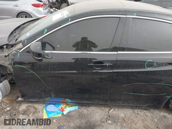 2020 Acura TLX z VIN 19UUB1F32LA002657, wystawiony jako IAAI lot #41820420 z przebiegiem 47 829 mil mil oraz . Historia ofert i sprzedaży dostępna na DreamBid. Obrazek 14.