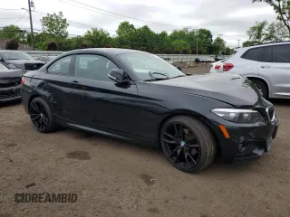 2018 BMW 2 Series 230i xDrive z VIN WBA2J3C52JVA52300, wystawiony jako Copart lot #54372704 z przebiegiem 42 919 mil mil oraz Nie do naprawy • Non repairable. Historia ofert i sprzedaży dostępna na DreamBid. Obrazek 4.