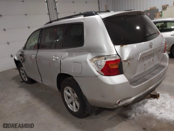 2009 Toyota Highlander with VIN JTEES41A292136643, listed as a IAAI auction lot 41241774 with 165,970 mi miles. Bid and sale history available at carsss.com. Image 3.