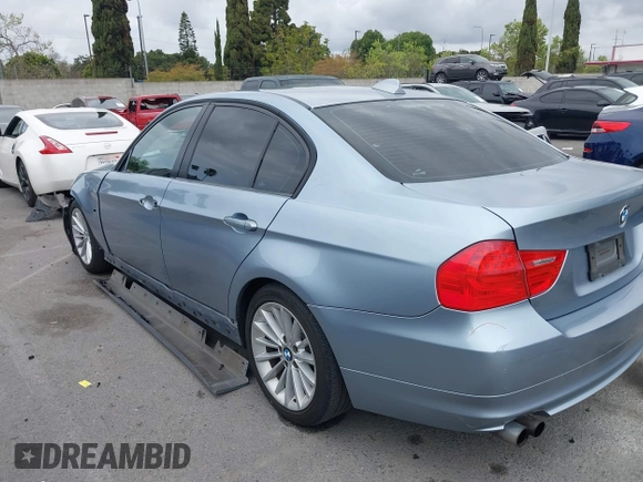 2010 BMW 3 Series 328i with VIN WBAPH5G58ANM35713, listed as a IAAI auction lot 42063163 with 200,472 mi miles and . Bid and sale history available at DreamBid. Image 15.