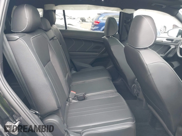 2023 Volkswagen Tiguan SE R-Line Black с VIN 3VVCB7AX3PM131427, выставлен на аукционе IAAI как лот 42314267 с пробегом 19 250 миль миль и . История ставок и продаж доступна на DreamBid. Изображение 8.