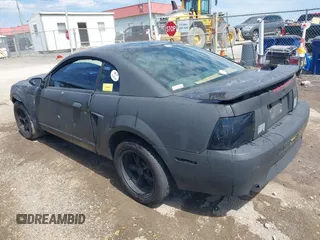 2004 Ford Mustang Standard with VIN 1FAFP40614F176095, listed as a IAAI auction lot 41907117 with 217,072 mi miles. Bid and sale history available at carsss.com. Image 3.