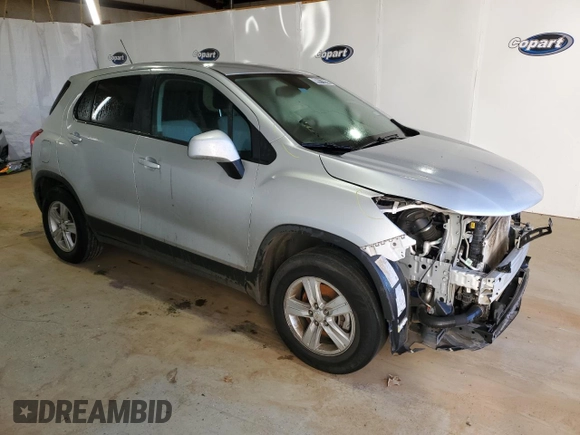 2022 Chevrolet Trax LS with VIN KL7CJNSM2NB544564, listed as a Copart auction lot 48113905 with 75,375 mi miles and Non Repairable. Bid and sale history available at carsss.com. Image 4.
