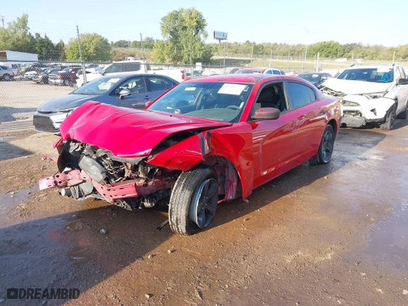 2011 Dodge Charger SE with VIN 2B3CL3CG9BH518638, listed as a IAAI auction lot 40511414 with 209,983 mi miles. Bid and sale history available at carsss.com. Image 2.