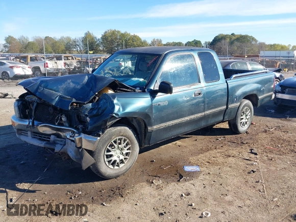 1996 Toyota T100 DX z VIN JT4TN12D4T0016257, wystawiony jako IAAI lot #40964830 z przebiegiem 121 817 mil mil oraz . Historia ofert i sprzedaży dostępna na DreamBid. Obrazek 17.