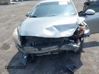 2013 Mazda 3 i Touring with VIN JM1BL1L74D1819981, listed as a IAAI auction lot 42212015 with 225,059 mi miles and . Bid and sale history available at DreamBid. Image 6.