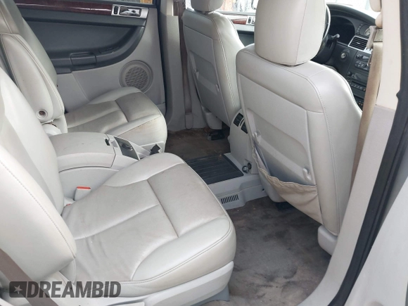2007 Chrysler Pacifica Touring z VIN 2A8GM68X07R141070, wystawiony jako IAAI lot #41871934 z przebiegiem 299 553 mil mil oraz . Historia ofert i sprzedaży dostępna na DreamBid. Obrazek 8.