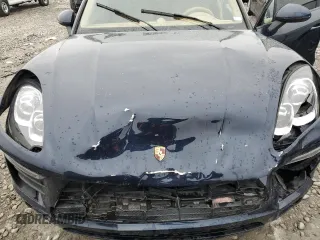 2017 Porsche Macan с VIN WP1AA2A58HLB80084, выставлен на аукционе Copart как лот 44386474 с пробегом 94 111 миль миль и Списание • Salvage title. История ставок и продаж доступна на DreamBid. Изображение 12.