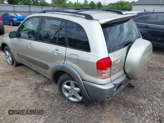 2001 Toyota RAV4 with VIN JTEHH20V810073911, listed as a IAAI auction lot 42392512 with 77,796 mi miles and . Bid and sale history available at DreamBid. Image 3.