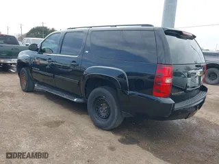 2010 Chevrolet Suburban LT with VIN 1GNUKJE39AR175422, listed as a IAAI auction lot 41561047 with 1 mi miles. Bid and sale history available at carsss.com. Image 3.