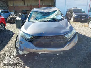 2017 Honda CR-V LX with VIN 7FARW5H32HE003355, listed as a IAAI auction lot 41365147 with 46,649 mi miles. Bid and sale history available at carsss.com. Image 11.