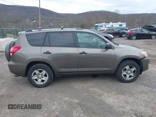 2012 Toyota RAV4 with VIN 2T3BF4DV7CW225195, listed as a IAAI auction lot 42025870 with 236,805 mi miles. Bid and sale history available at carsss.com. Image 13.