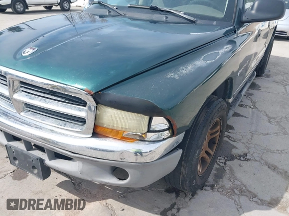2001 Dodge Dakota Sport with VIN 1B7HL2AN81S281275, listed as a IAAI auction lot 41693105 with 276,182 mi miles. Bid and sale history available at carsss.com. Image 6.