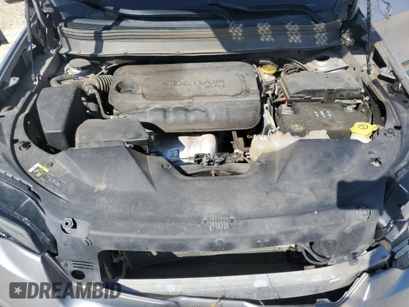 2019 Jeep Cherokee Latitude Plus with VIN 1C4PJLLB6KD338752, listed as a Copart auction lot 56044725 with 70,448 mi miles and Salvage title. Bid and sale history available at DreamBid. Image 12.