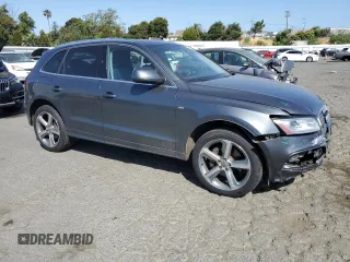 2014 Audi Q5 Premium Plus with VIN WA1DGAFP7EA044290, listed as a Copart auction lot 60240365 with 128,933 mi miles and Salvage title. Bid and sale history available at DreamBid. Image 4.