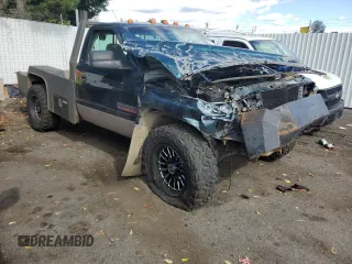 1996 Dodge 2500 with VIN 1B7KF26C1TS664899, listed as a Copart auction lot 73709724 with 200,525 mi miles and Salvage Title. Bid and sale history available at carsss.com. Image 4.