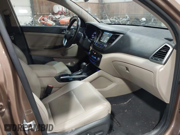 2017 Hyundai Tucson Sport with VIN KM8J3CA29HU418926, listed as a IAAI auction lot 41842649 with 73,605 mi miles and . Bid and sale history available at DreamBid. Image 5.