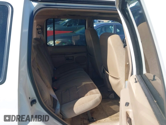 1999 Ford Explorer XLT with VIN 1FMZU34E5XZA25819, listed as a IAAI auction lot 42196784 with 178,704 mi miles and . Bid and sale history available at DreamBid. Image 8.