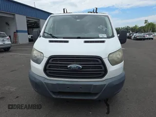 2017 Ford Transit z VIN 1FTYE1YM7HKA68149, wystawiony jako IAAI lot #42787309 z przebiegiem 192 344 mil mil oraz . Historia ofert i sprzedaży dostępna na DreamBid. Obrazek 9.