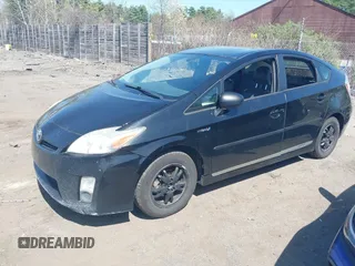 2010 Toyota Prius II with VIN JTDKN3DU7A0024029, listed as a IAAI auction lot 42171940 with 525,490 mi miles. Bid and sale history available at carsss.com. Image 2.