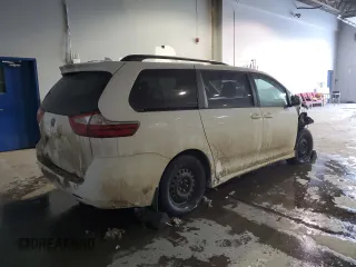 2018 Toyota Sienna LE с VIN 5TDJZ3DC0JS208295, выставлен на аукционе Copart как лот 41760005 с пробегом 91 334 миль миль и Списание • Salvage title. История ставок и продаж доступна на DreamBid. Изображение 3.
