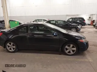 2006 Honda Civic Cpe LX with VIN 2HGFG12606H006660, listed as a IAAI auction lot 41813548 with 122,398 mi miles. Bid and sale history available at carsss.com. Image 13.