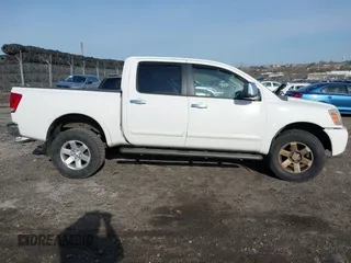 2007 Nissan Titan XE z VIN 1N6AA07B77N244215, wystawiony jako IAAI lot #41880030 z przebiegiem 138 405 mil mil oraz . Historia ofert i sprzedaży dostępna na DreamBid. Obrazek 14.