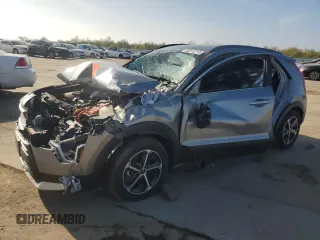 2023 Kia Niro LX with VIN KNDCP3LEXP5098131, listed as a Copart auction lot 83912214 with 0 mi miles and Salvage Title. Bid and sale history available at carsss.com. Image 1.