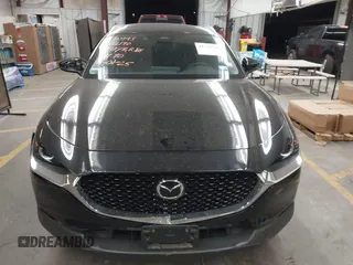 2024 Mazda CX-30 2.5 S Preferred Package with VIN 3MVDMBCM9RM612190, listed as a IAAI auction lot 41721765 with 8,757 mi miles. Bid and sale history available at carsss.com. Image 12.