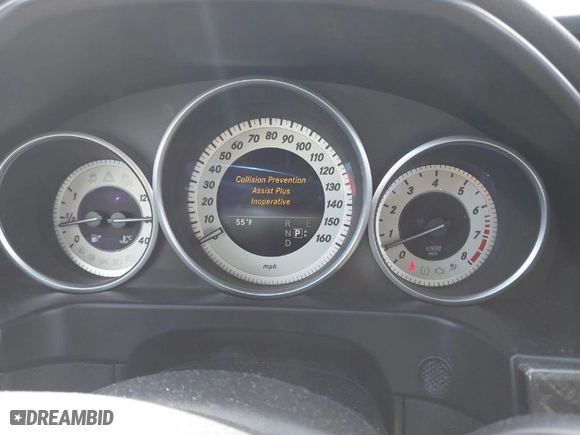 2016 Mercedes-Benz E-Class E 350 Luxury with VIN WDDHF8JB2GB245824, listed as a IAAI auction lot 41812733 with 1 mi miles. Bid and sale history available at carsss.com. Image 7.