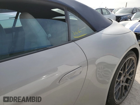2022 Porsche 911 Carrera S z VIN WP0CB2A9XNS245285, wystawiony jako Copart lot #74853254 z przebiegiem Nie podano mil oraz Nie do naprawy • Non repairable. Historia ofert i sprzedaży dostępna na DreamBid. Obrazek 12.