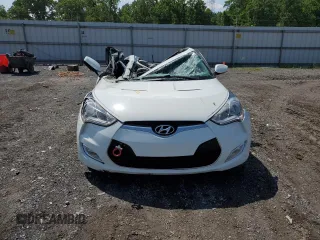 2012 Hyundai Veloster w/Gray Int with VIN KMHTC6AD7CU079622, listed as a Copart auction lot 61910075 with 190,746 mi miles and Salvage title. Bid and sale history available at DreamBid. Image 5.