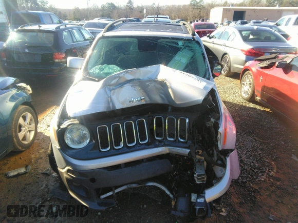 2017 Jeep Renegade Latitude with VIN ZACCJABBXHPE71416, listed as a IAAI auction lot 41207701 with Not Provided miles. Bid and sale history available at carsss.com. Image 13.