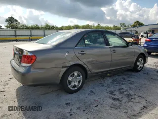 2006 Toyota Camry STD with VIN 4T1BE32K36U699650, listed as a Copart auction lot 56026955 with 194,810 mi miles and Clean Title. Bid and sale history available at DreamBid. Image 3.
