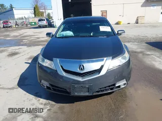 2010 Acura TL Technology z VIN 19UUA9F55AA007495, wystawiony jako IAAI lot #42021832 z przebiegiem 196 130 mil mil oraz . Historia ofert i sprzedaży dostępna na DreamBid. Obrazek 12.