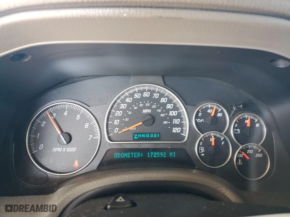 2004 GMC Envoy SLT with VIN 1GKDS13S942127830, listed as a Copart auction lot 87165024 with 172,592 mi miles and Salvage Title. Bid and sale history available at carsss.com. Image 9.