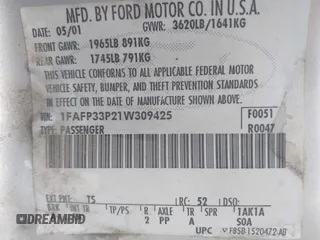 2001 Ford Focus LX with VIN 1FAFP33P21W309425, listed as a IAAI auction lot 41482071 with 86,943 mi miles and . Bid and sale history available at carsss.com. Image 9.