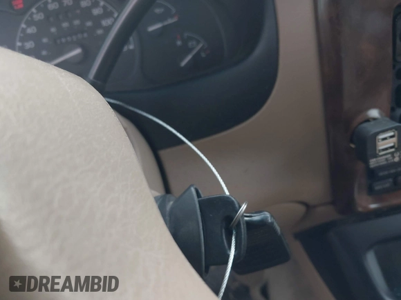 1999 Ford Explorer XLT с VIN 1FMZU35P7XZB56640, выставлен на аукционе IAAI как лот 42523021 с пробегом 295 204 миль миль и . История ставок и продаж доступна на DreamBid. Изображение 11.