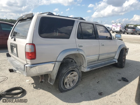 1998 Toyota 4Runner with VIN JT3GN87R2W0083575, listed as a Copart auction lot 44762045 with 239,479 mi miles and Salvage Title. Bid and sale history available at carsss.com. Image 3.