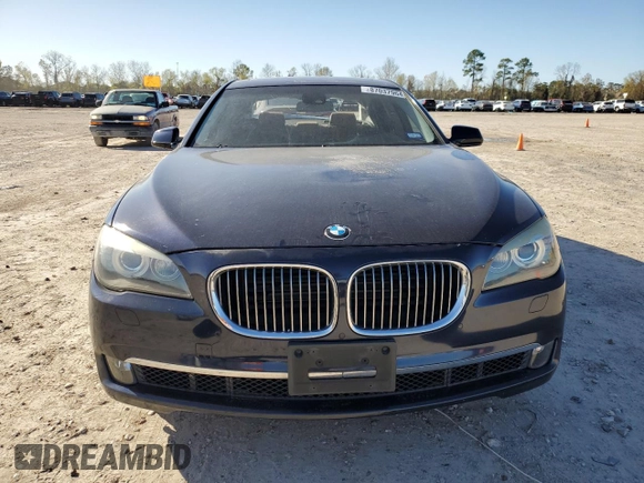 2010 BMW 7 Series 750Li with VIN WBAKB8C58ACY63182, listed as a Copart auction lot 87037964 with 83,484 mi miles and Salvage title. Bid and sale history available at DreamBid. Image 5.