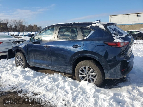 2024 Mazda CX-5 S Preferred with VIN JM3KFBCL6R0488898, listed as a Copart auction lot 44426945 with 5,888 mi miles and Salvage Title. Bid and sale history available at DreamBid. Image 2.