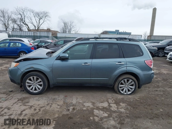 2011 Subaru Forester 2.5X Premium with VIN JF2SHADC5BH718113, listed as a IAAI auction lot 41619896 with 102,261 mi miles. Bid and sale history available at carsss.com. Image 14.