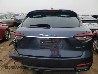 2022 Maserati Levante Modena S with VIN ZN661ZUM3NX400995, listed as a Copart auction lot 41676684 with Not Provided miles. Bid and sale history available at carsss.com. Image 6.