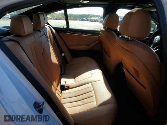 2021 BMW 5 Series 530e with VIN WBA13AG07MCG86131, listed as a Copart auction lot 81957964 with 39,405 mi miles and Salvage Title. Bid and sale history available at carsss.com. Image 10.