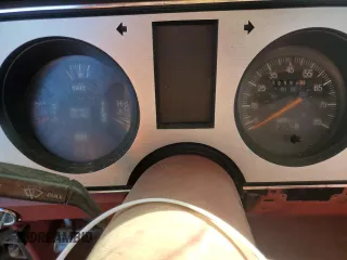 1988 Ford Bronco с VIN 1FMCU12T0JUD60132, выставлен на аукционе Copart как лот 81643864 с пробегом 9 594 миль миль и Чистый • Clean title. История ставок и продаж доступна на DreamBid. Изображение 9.